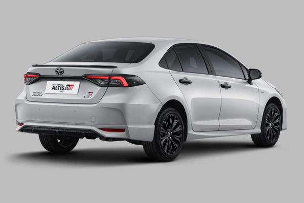 New Corolla Altis Hybrid EV GR-S